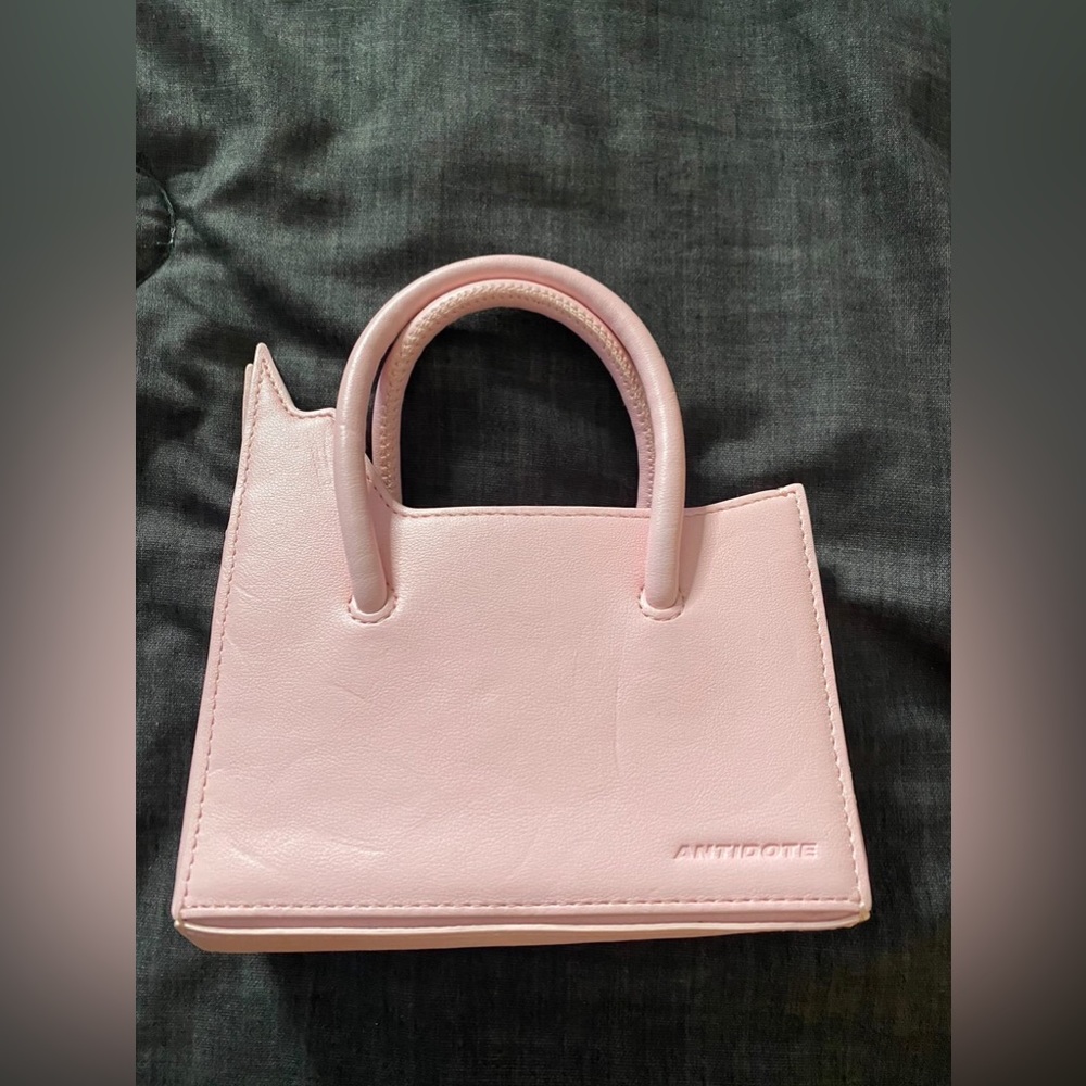 Antidote bag